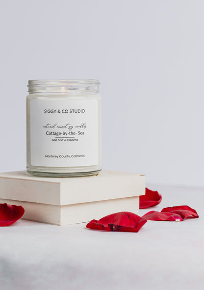 Cottage-by-the-Sea – Sea Salt & Blooms Coconut Soy Scented Candle